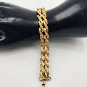 Vintage Monet Gold Plated Textured Double Link Chain‎ Bracelet Costume Jewelry